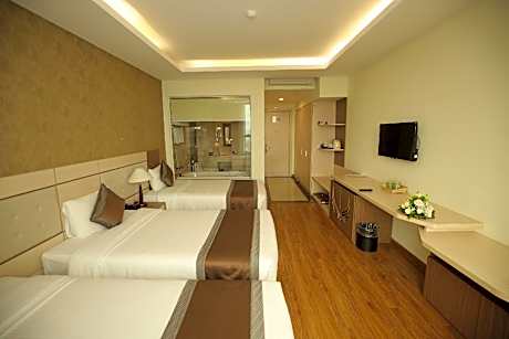 Deluxe Triple 3 Singles