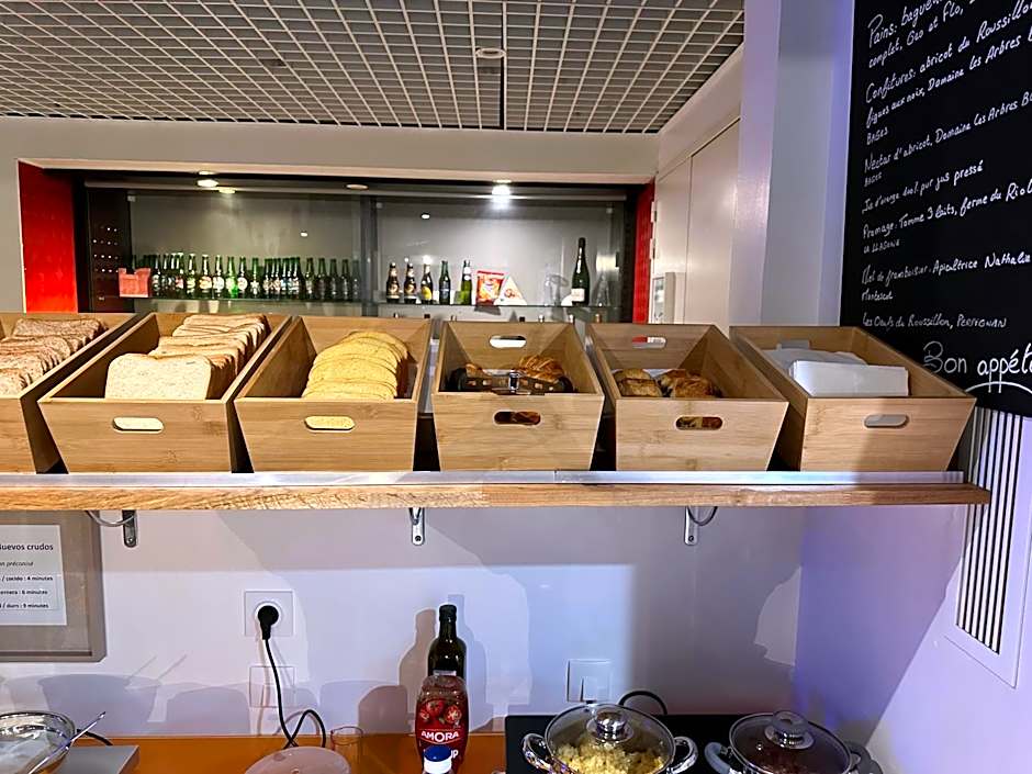 Brit Hotel Porte d'Espagne