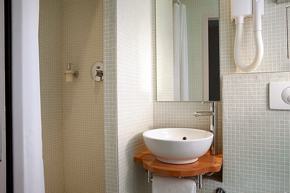 Hotel Le Petit Belloy Saint Germain