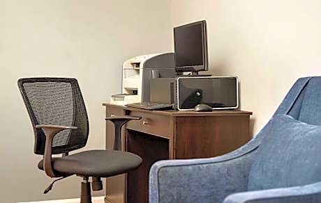 Days Inn by Wyndham Dillon