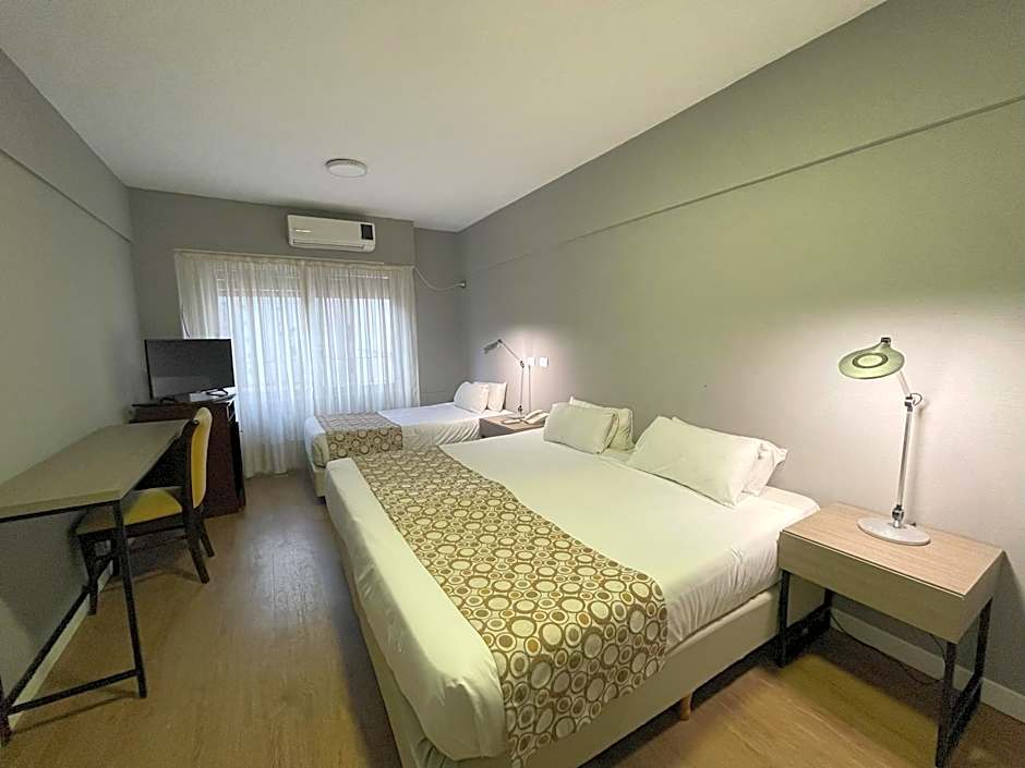 Hotel 8 de Octubre