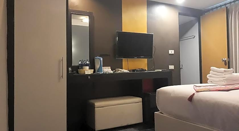 V30 Sukhumvit