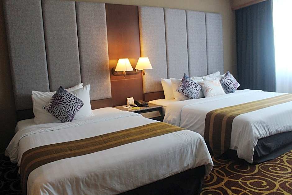 Photo 1 of 7 of Family 2 Beds Suite