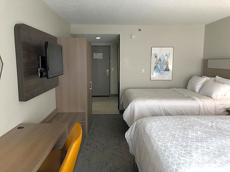 Holiday Inn Express & Suites Donegal By IHG