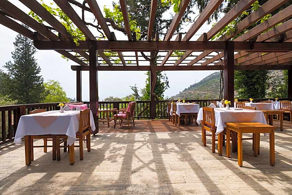 Watermill Hotel