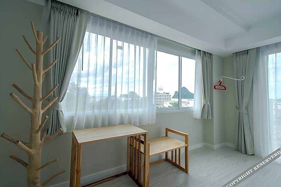 Prachuap Grand Hotel
