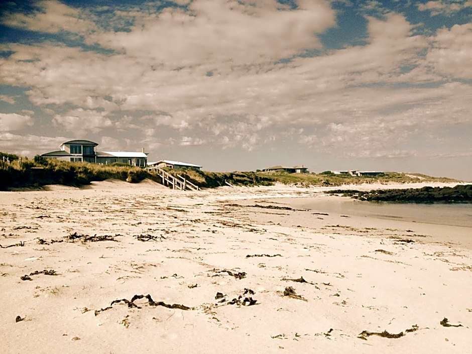 Wytonia Beachfront Accommodation