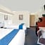 Microtel Inn & Suites by Wyndham Broken Bow