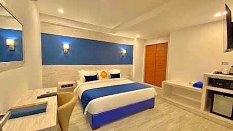 Standard Double Room (Excludes Window Access)