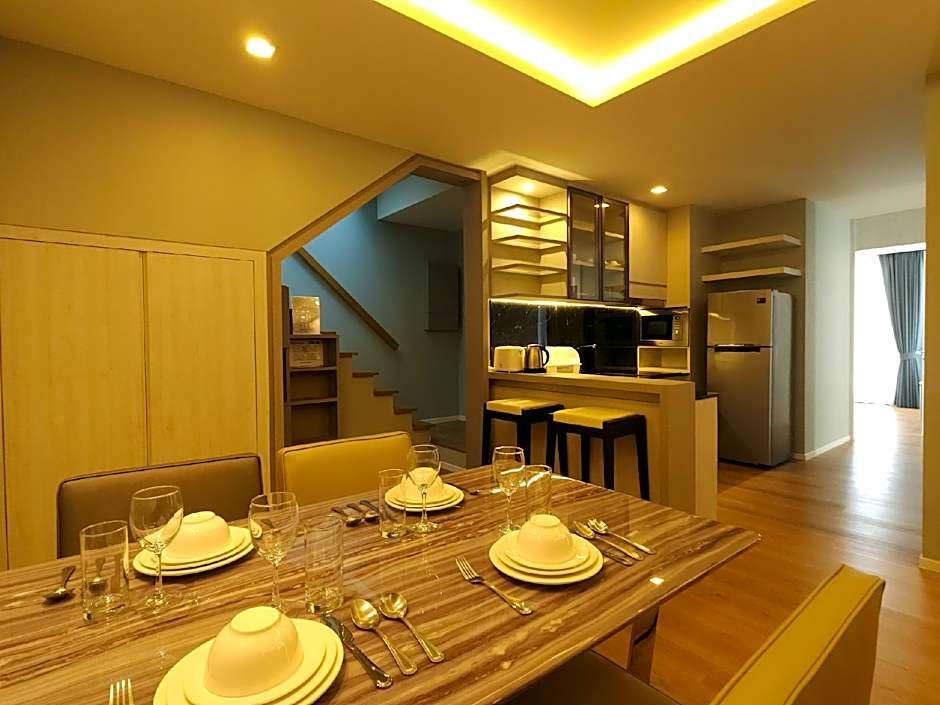 Kamala Regent Residence