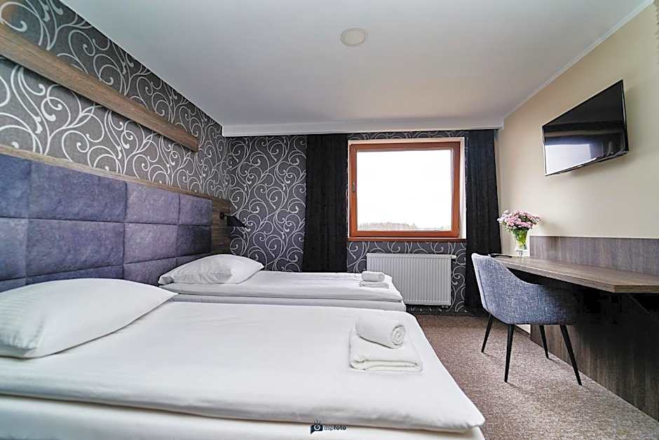 Gościniec pod Strzechą