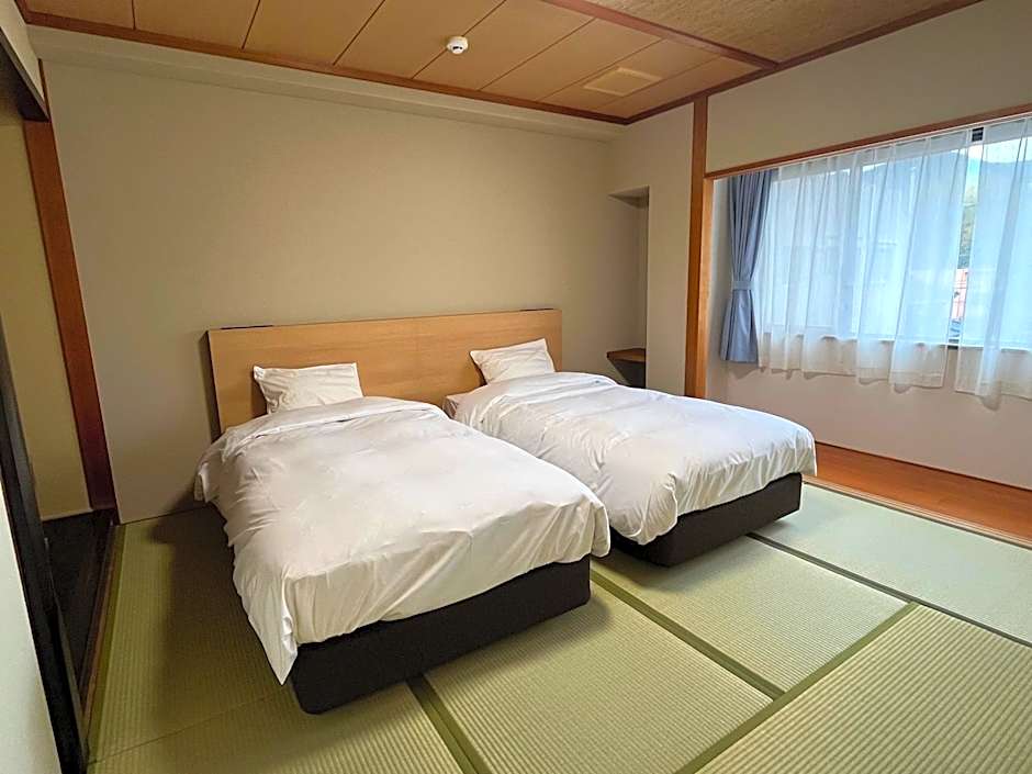 Ureshino Onsen Yusyuku Sarayama
