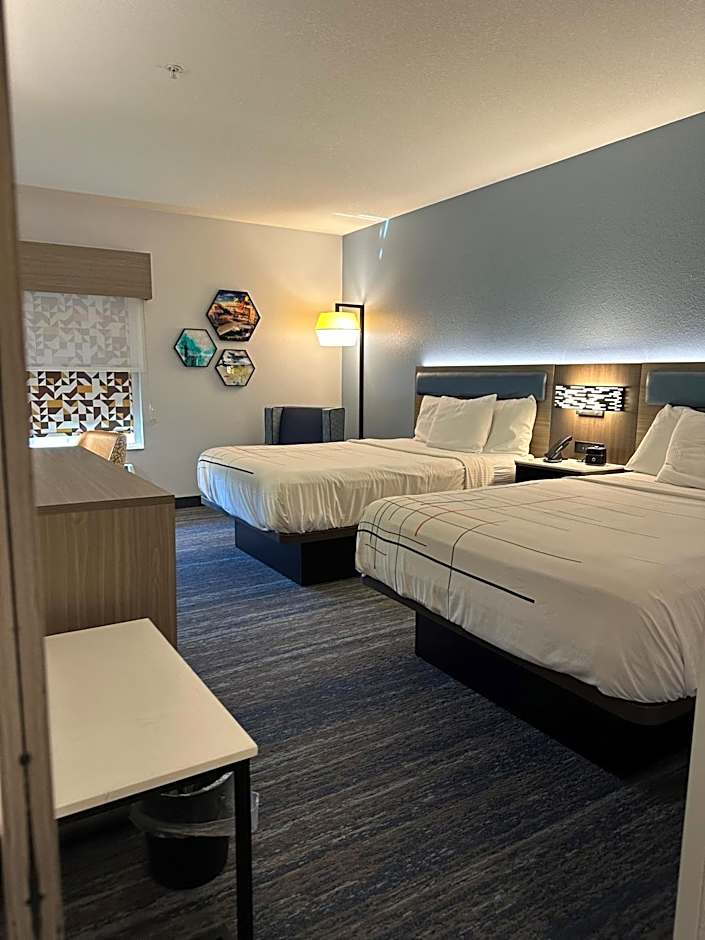 La Quinta Inn & Suites by Wyndham Macon West