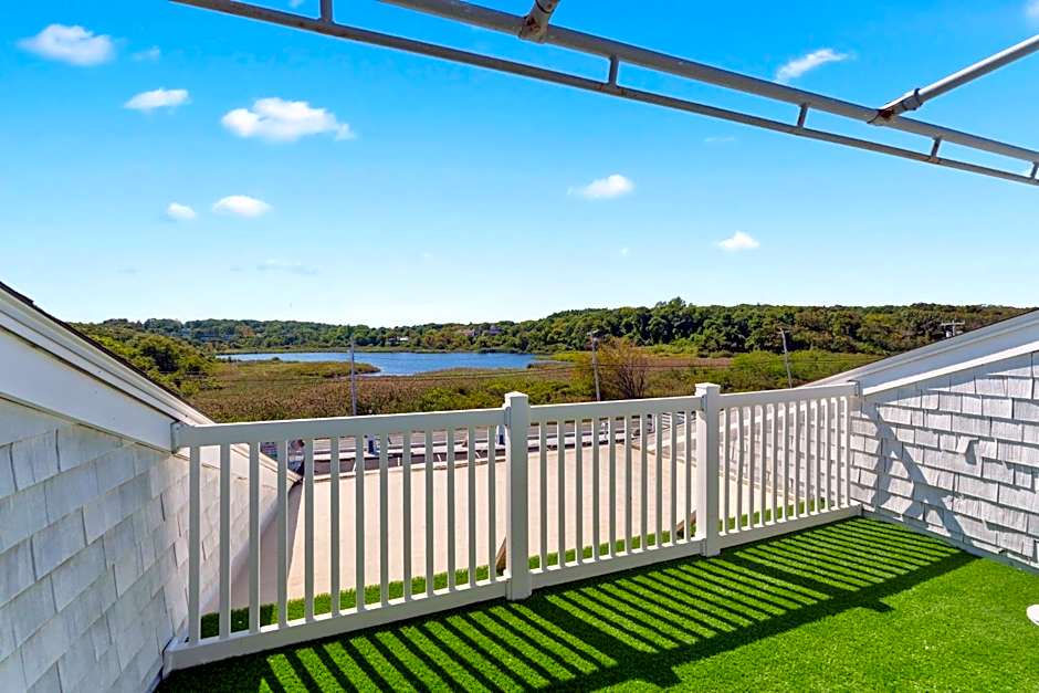 Pilgrim Sands on Long Beach