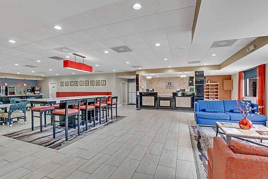 Quality Inn Dalton East