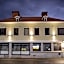 Kultahippu Hotel & Apartments