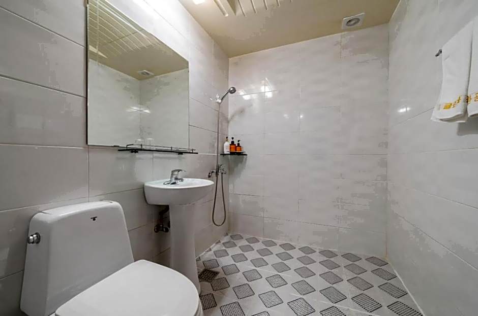 Donghae Gloria Hotel