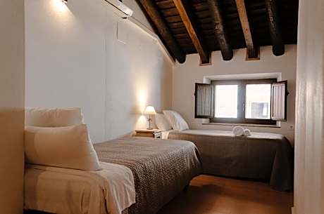 Quadruple Room with Bathroom