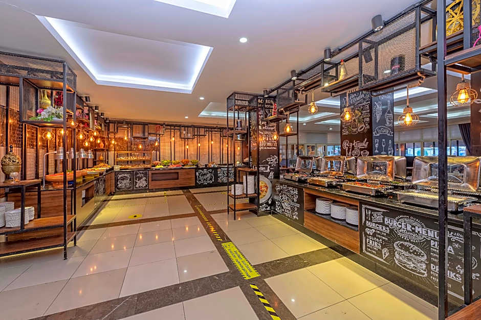 Armas Beach Hotel