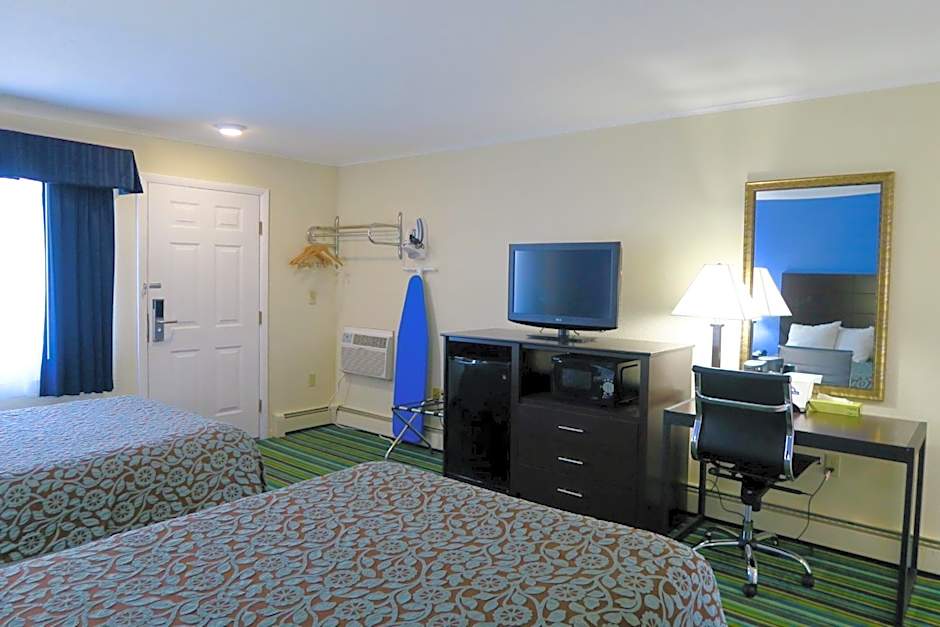 Days Inn by Wyndham Lincoln