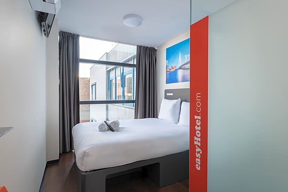 easyHotel Rotterdam City Centre