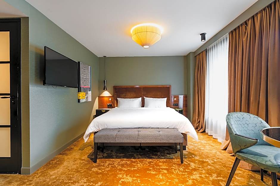 Photo 1 of 17 of Triple Room