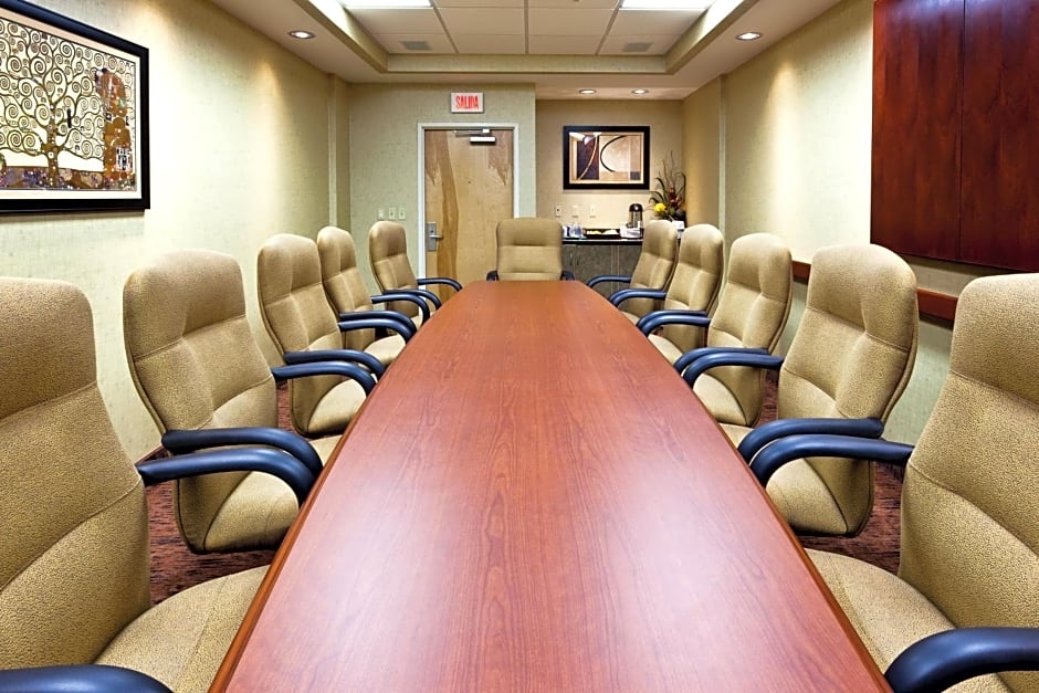 Holiday Inn Express & Suites Monterrey Aeropuerto By IHG
