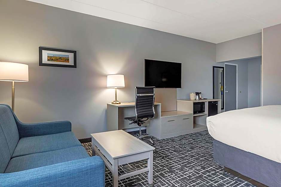 Comfort Inn Hyannis - Cape Cod