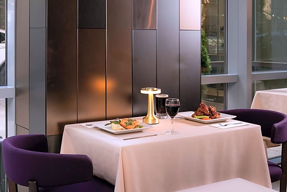 Embassy Suites By Hilton New York Midtown Manhattan