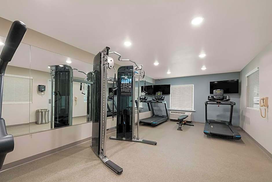 WoodSpring Suites San Antonio UTSA - Medical Center