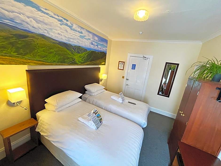 Buccleuch Arms Hotel