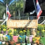 Bankrut Resort