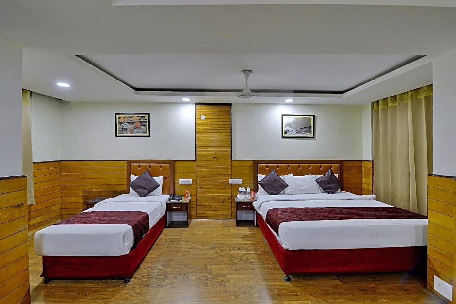 Hotel Mayur by RoomsInc