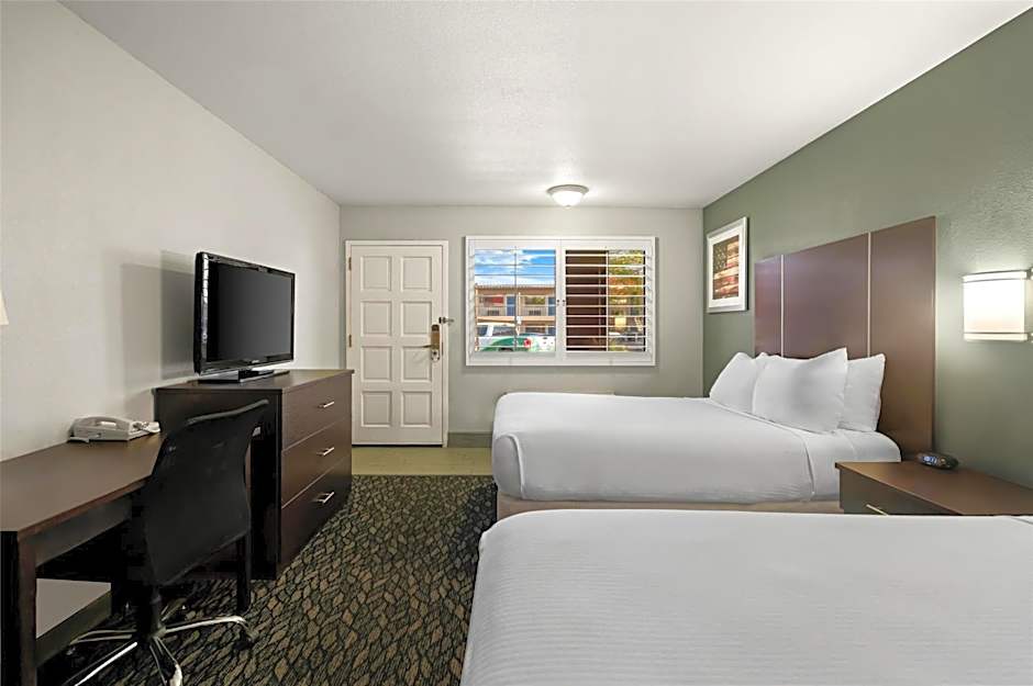 Best Western Desert Villa Inn