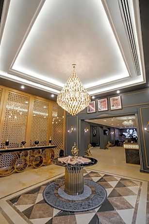 Nishan Hotel