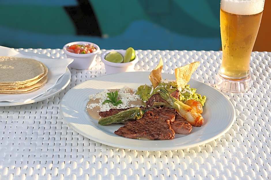 Garner Hotel Mazatlan Beach