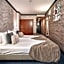 Galeria Suite Hotel