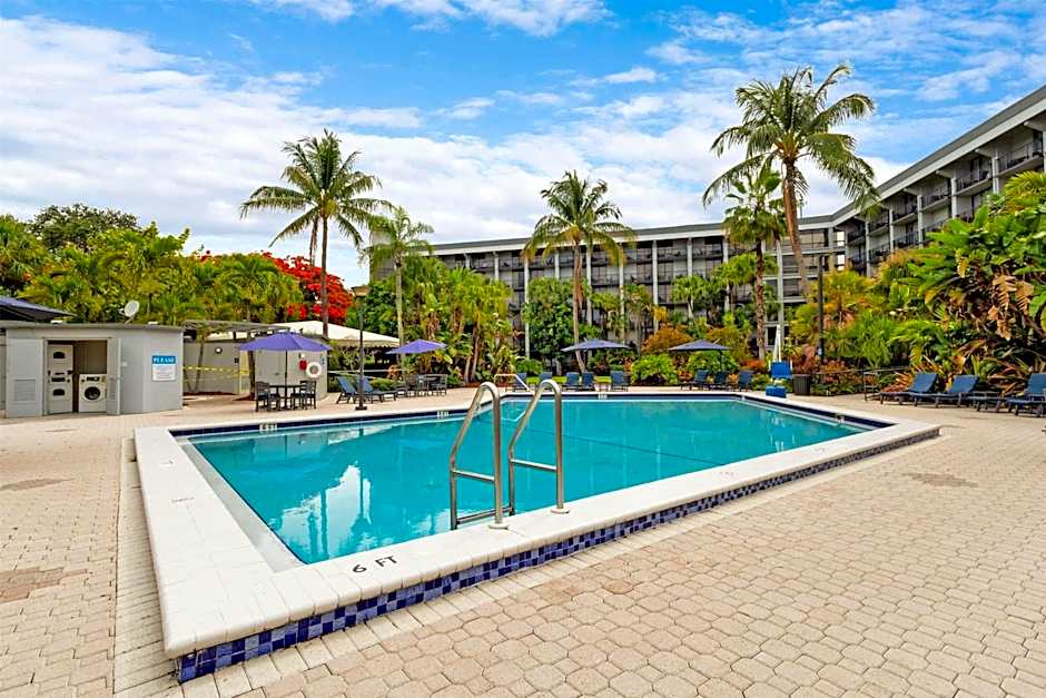 DoubleTree Hilton Hotel Exec Meeting Center Palm Beach Gardens