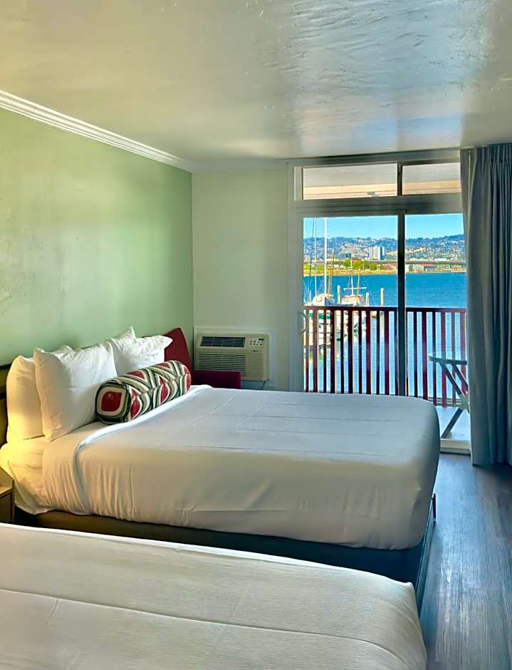 Marina Village Inn