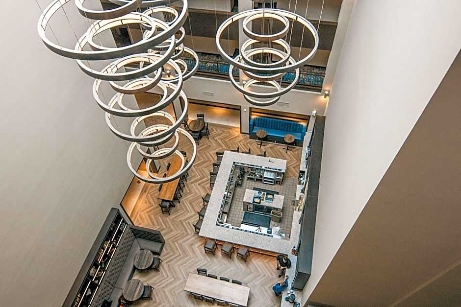 DoubleTree by Hilton Lubbock - University Area