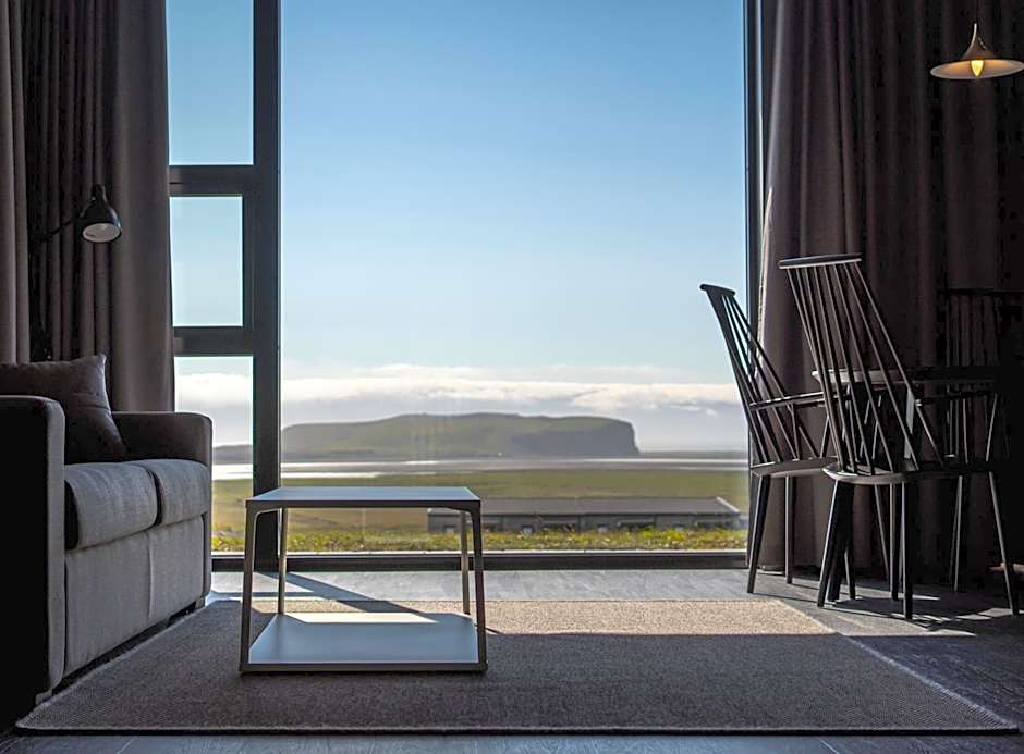 Black Beach Suites