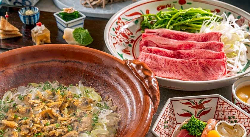 KAMENOI HOTEL OME