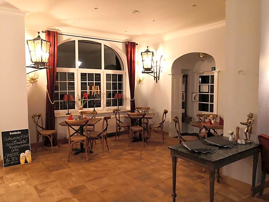 Hotel & Restaurant Raueneck