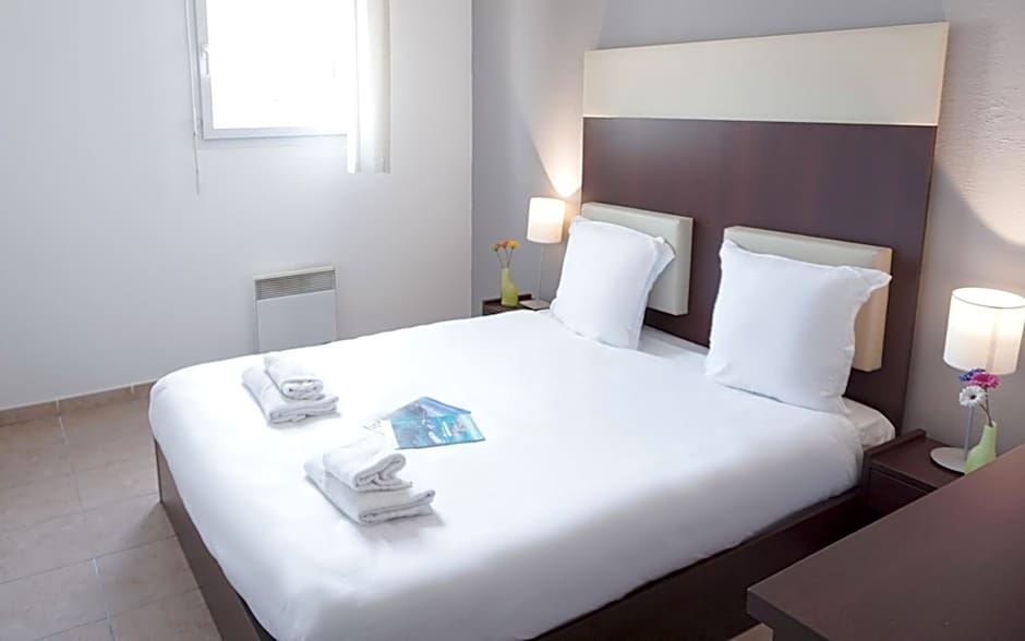 Comfort Aparthotel Six-Fours