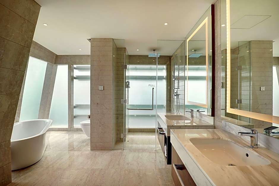 Crowne Plaza Dhaka Gulshan By IHG