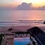 Khanom Golden Beach Hotel