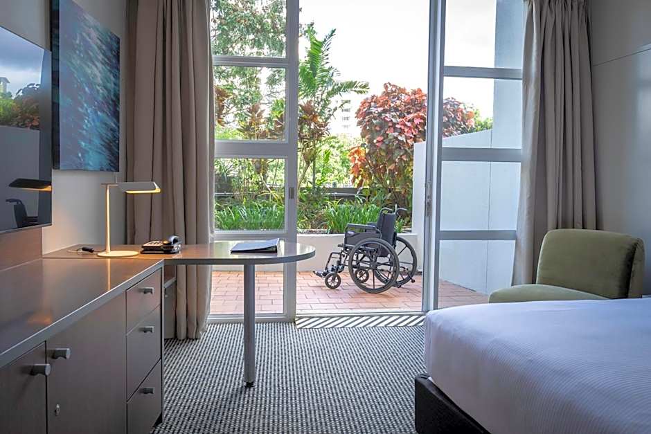DoubleTree By Hilton Hotel Cairns