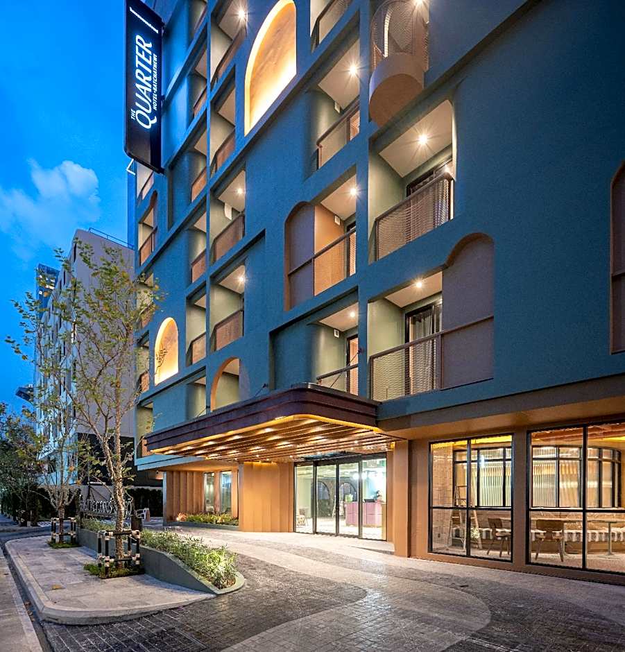 The Quarter Ratchathewi  by UHG