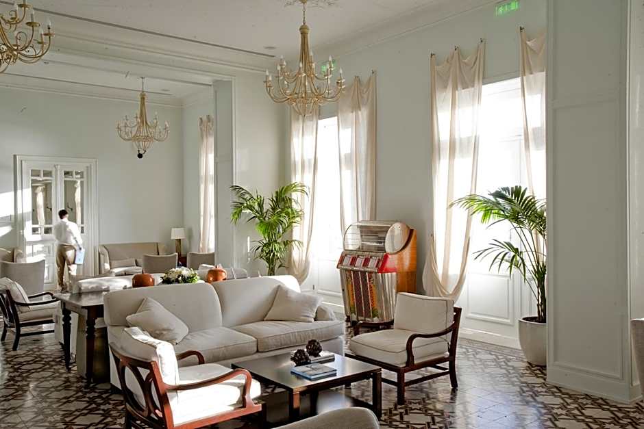 Poseidonion Grand Hotel