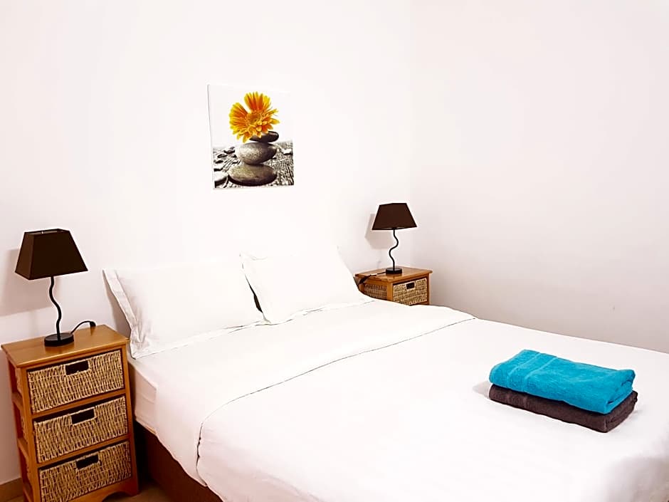 La Perla Holiday Apartments